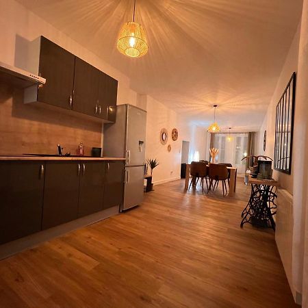 La Boheme Apartment Троа Екстериор снимка